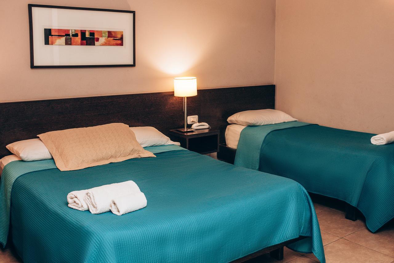 Hotel Solano Σαντιάγο ντελ Εστέρο Εξωτερικό φωτογραφία